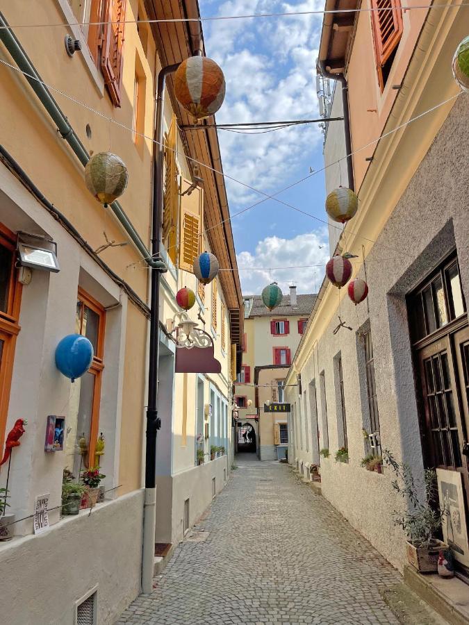 Rosa Apartment With Parking Historic City Center Merano Eksteriør bilde